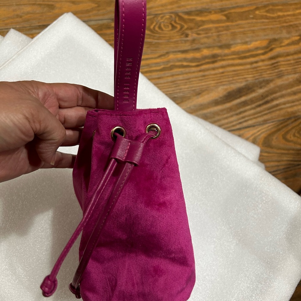 Bobbie brown Pink pouch